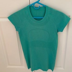 Lululemon swiftly short sleeve